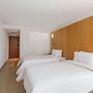 Habitación con 2 Camas Individuales